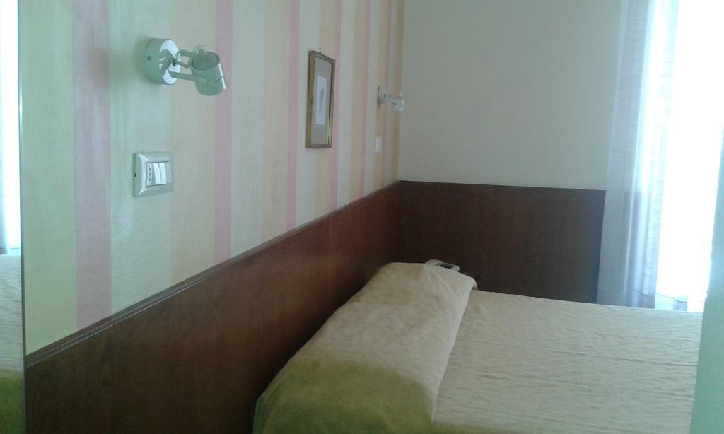 Hotel Ristorante La Terrazza Lido di Camaiore Værelse billede