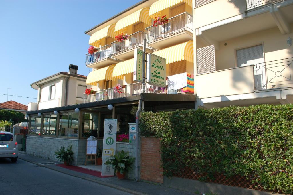 Hotel Ristorante La Terrazza Lido di Camaiore Eksteriør billede