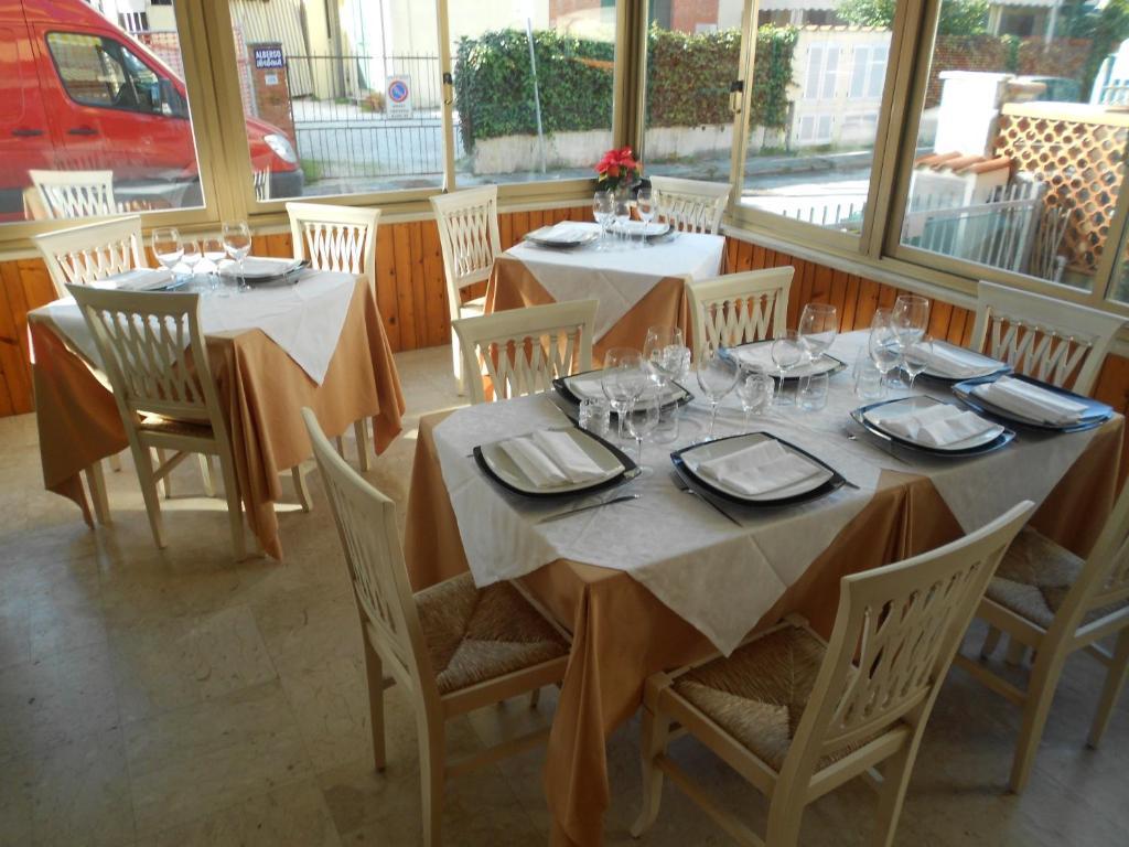 Hotel Ristorante La Terrazza Lido di Camaiore Eksteriør billede