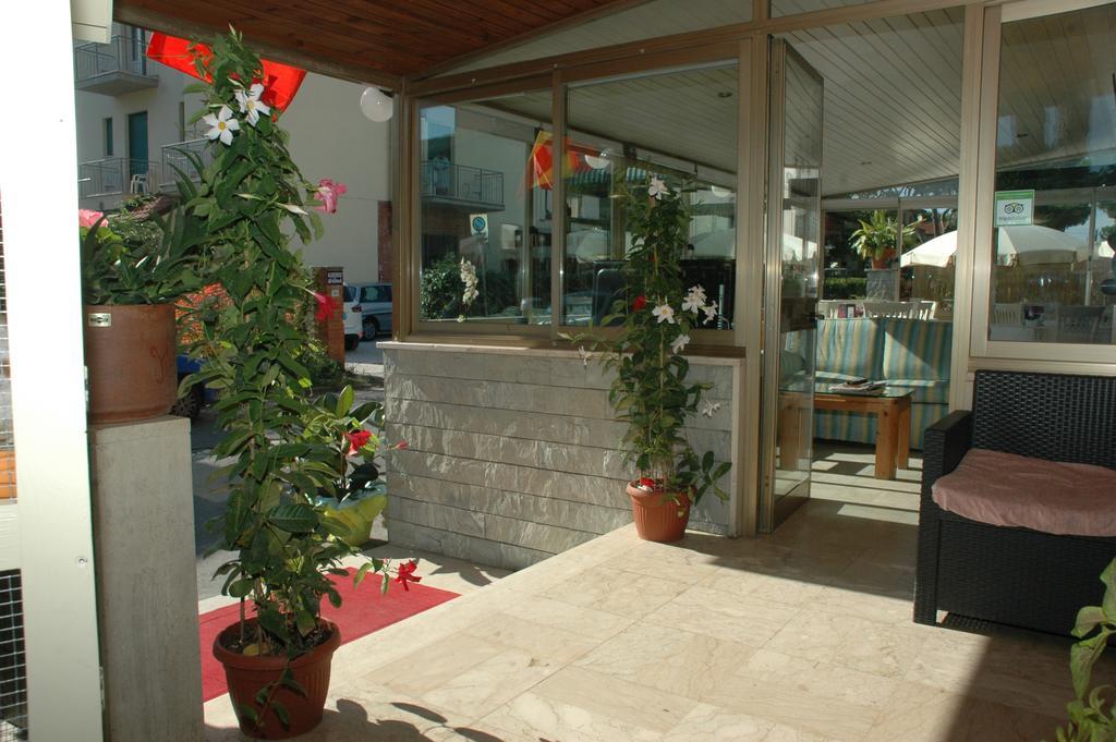 Hotel Ristorante La Terrazza Lido di Camaiore Eksteriør billede